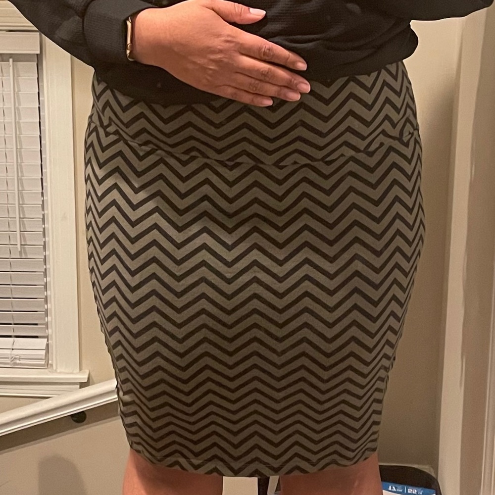Olive green and black pencil stretch skirt Torrid
